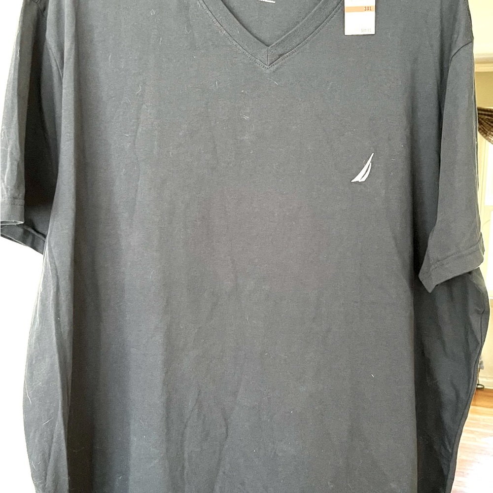 NWT MENS NAUTICA V NECK T SHIRT